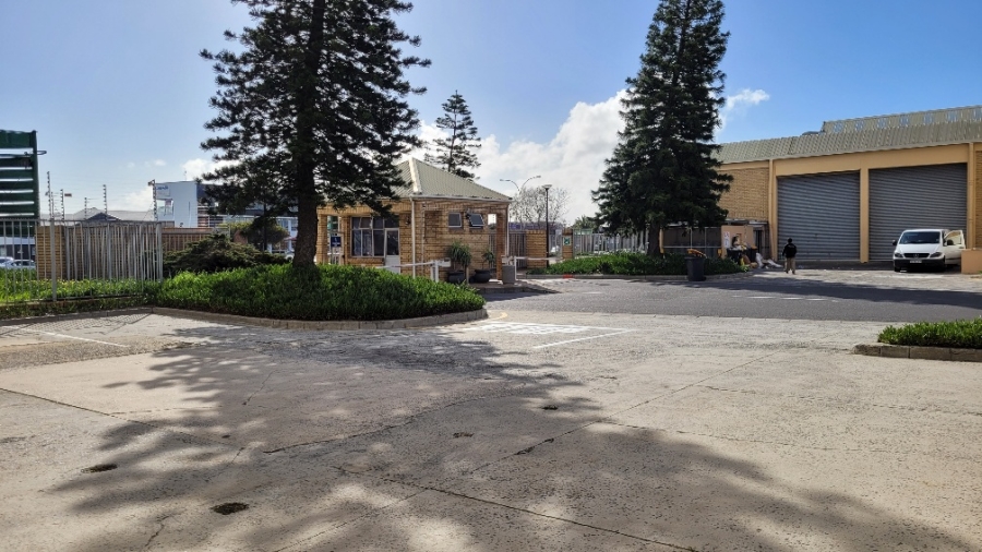 To Let commercial Property for Rent in Montague Gardens Western Cape